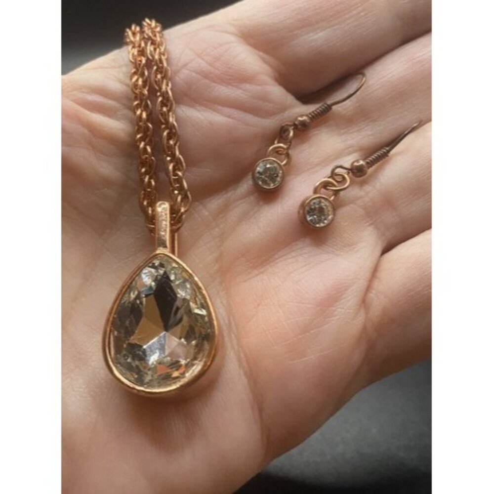 Sparkling Teardrop Necklace Earrings Set Bezel Set Crystal Copper Rope Bling - Picture 6 of 12